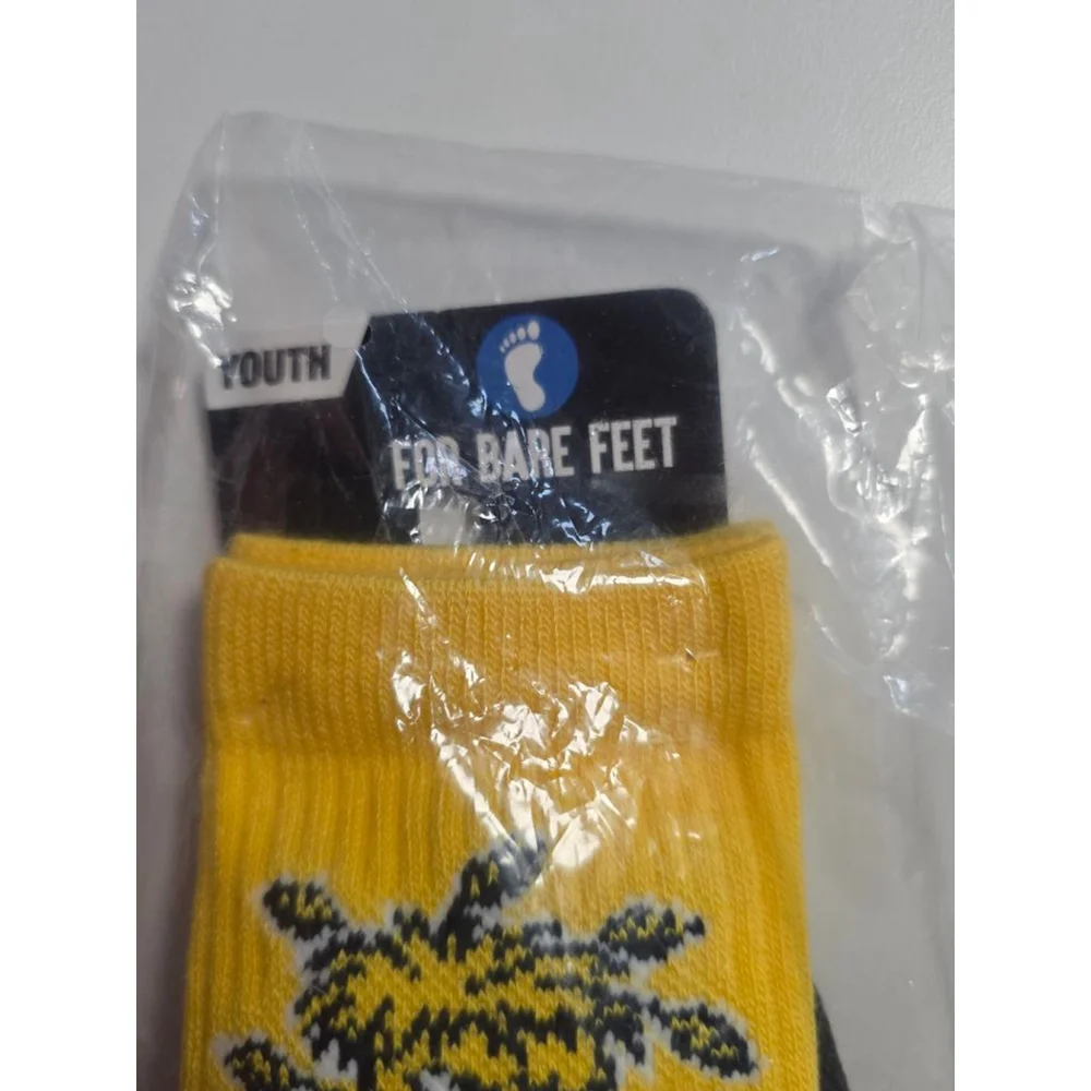 Boys For Bare Feet Socks Yellow‎ Black Wichita State Shockers One Size